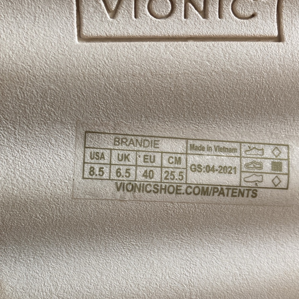 Vionic Mint Quilted Double Strap Sandals - image 6